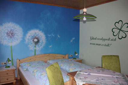 Das Löwenzahnzimmer für 2 Personen Ferienhaus_Tschernitz_Loewenzahnzimmer